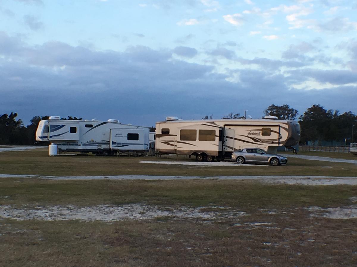 Cedar Island Resort Exterior foto
